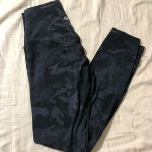 Lululemon Align Pant II in Incognito Camo Size 2